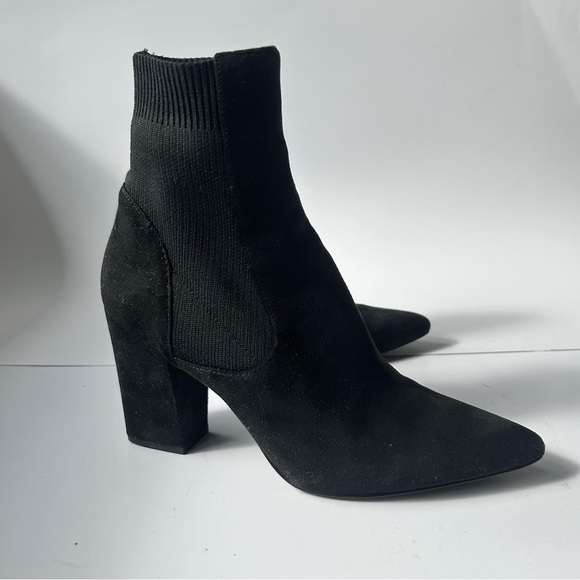 DESIGN LAB Suede Sock Booties (Women’s Size 7 M US) (Hudson’s Bay) - Picture 5 of 9